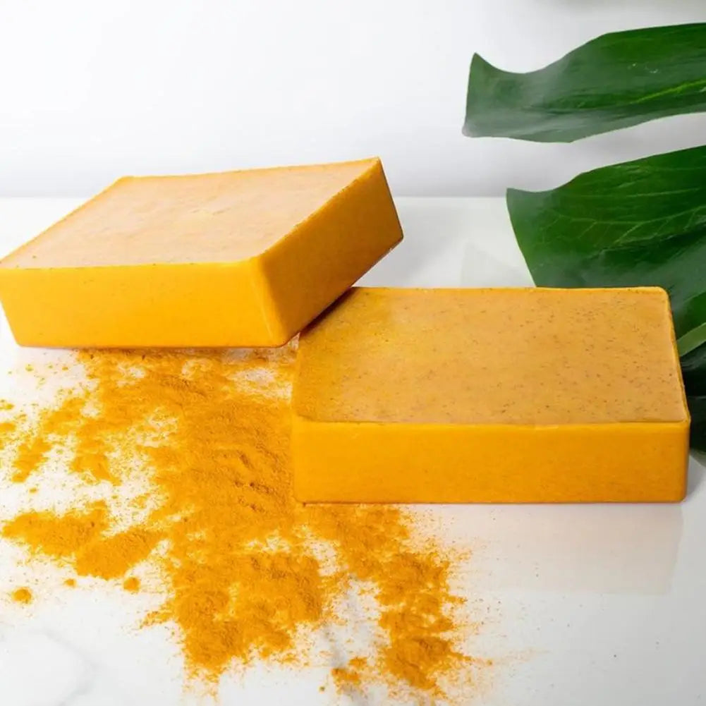 Jabon aclarante de curcuma y acido